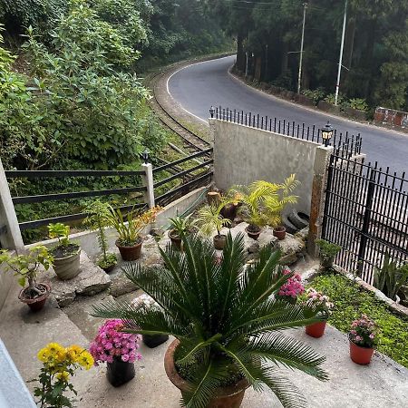 Williams Homestay Kurseong Esterno foto