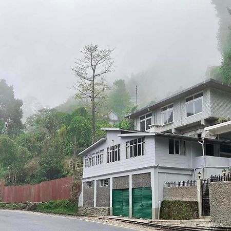 Williams Homestay Kurseong Esterno foto